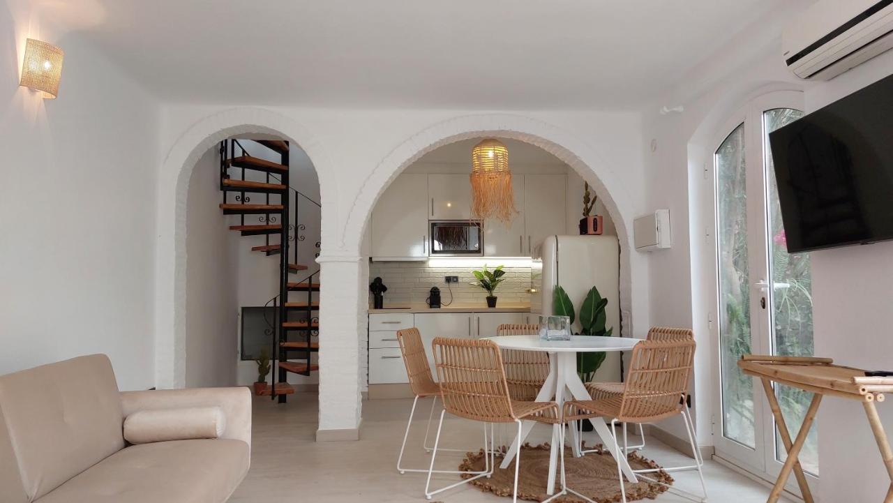 New Boho Home With Balcony, Private Garden And Communal Pool Nerja Extérieur photo